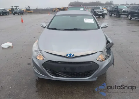 2015 Hyundai Sonata Hybrid Limited from USA, damaged, VIN KMHEC4A47FA119846